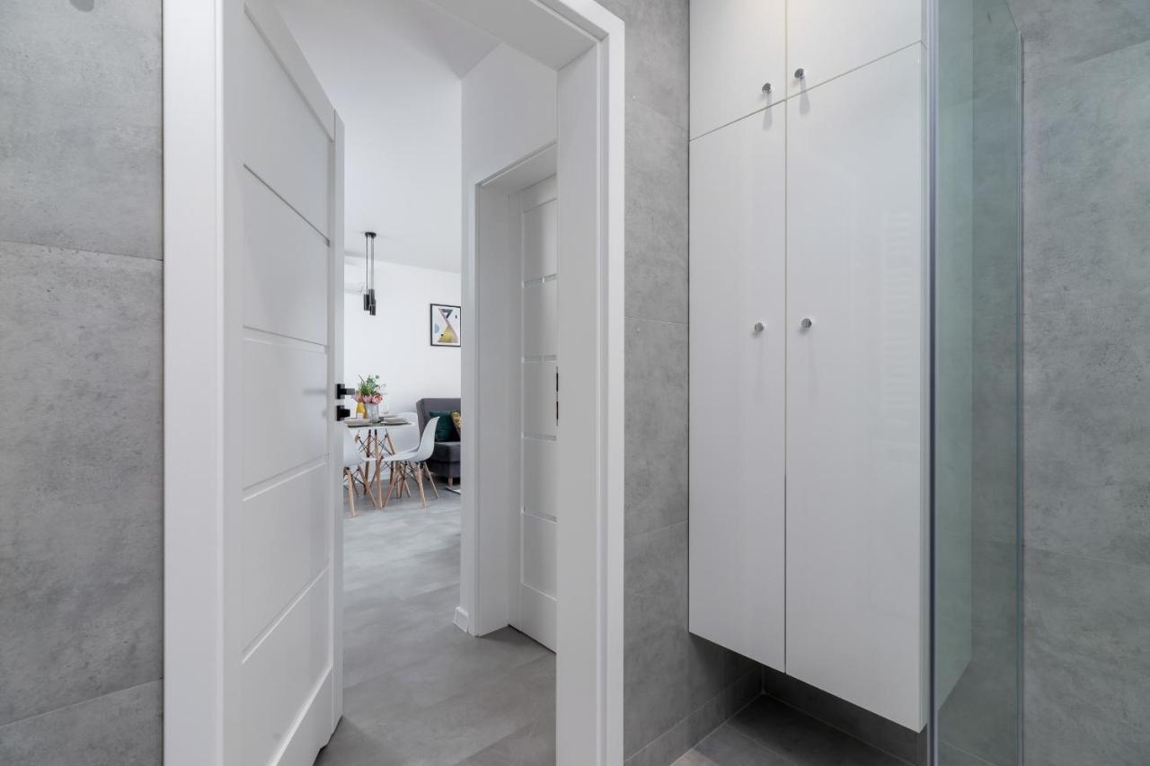 Lux Apartment Grzegorzecka Estate Cracow By Renters Prestige Krakow Ngoại thất bức ảnh
